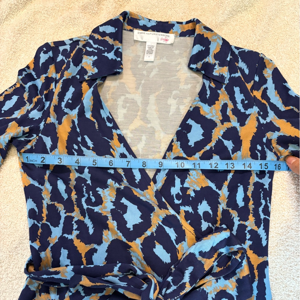 Vintage Diane Von Furstenberg Leopard Print Wrap Top - Picture 5 of 8